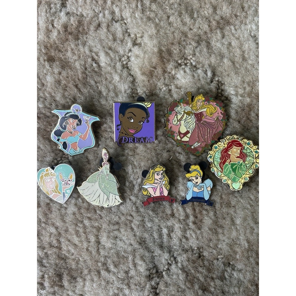 Disney Pin Lot 8pc Princess Ariel Aurora Tiana Jasmine Cinderella Trading Pins